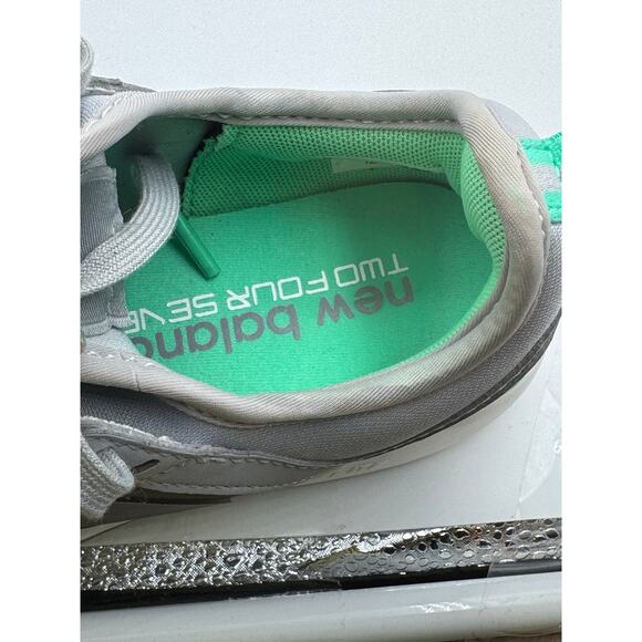 New Balance WRL247FC Classic Silver Sport Lifestyle Shoes SNEAKERS women's US 6 - Picture 9 of 9